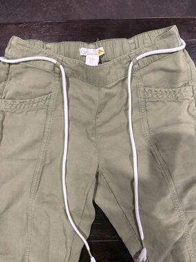C&C California Olive Drawstring Jogger Pants with White Cord
